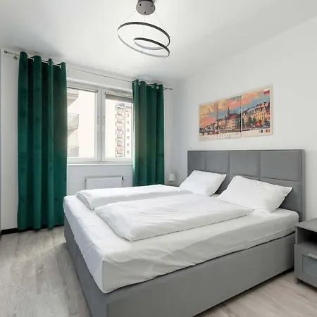 Apartamento Atmospheric In With A Charming Balcony From Renters Szczecin