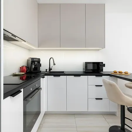 Apartamento Atmospheric In With A Charming Balcony From Renters Szczecin